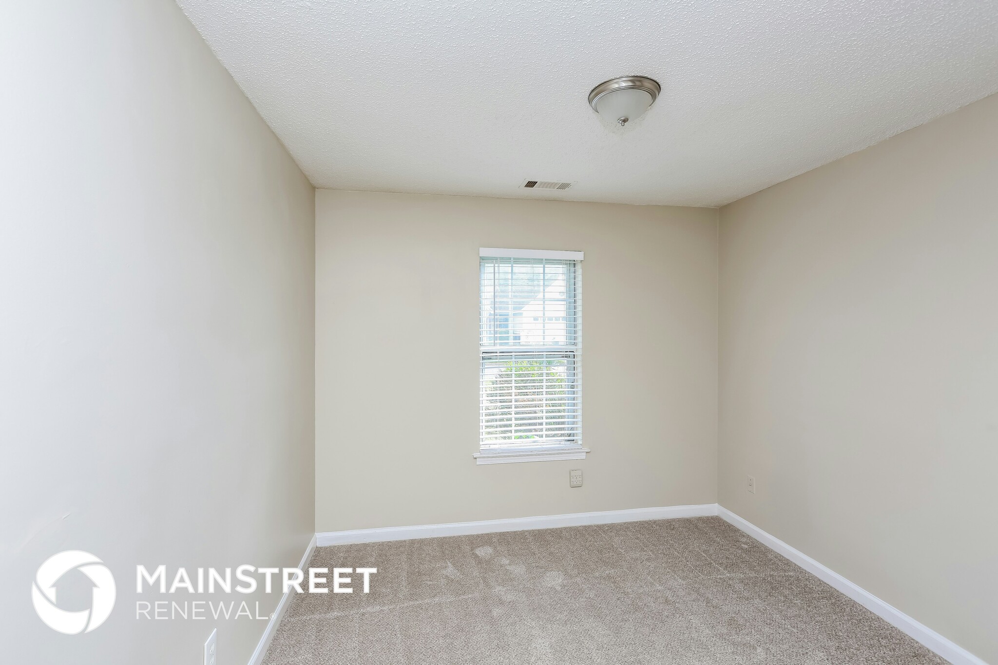 Building Photo - 1247 Grange Way Dr