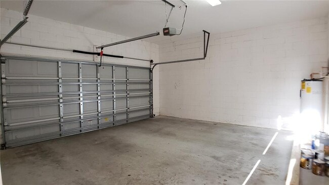 Building Photo - 12761 Bideford Ave