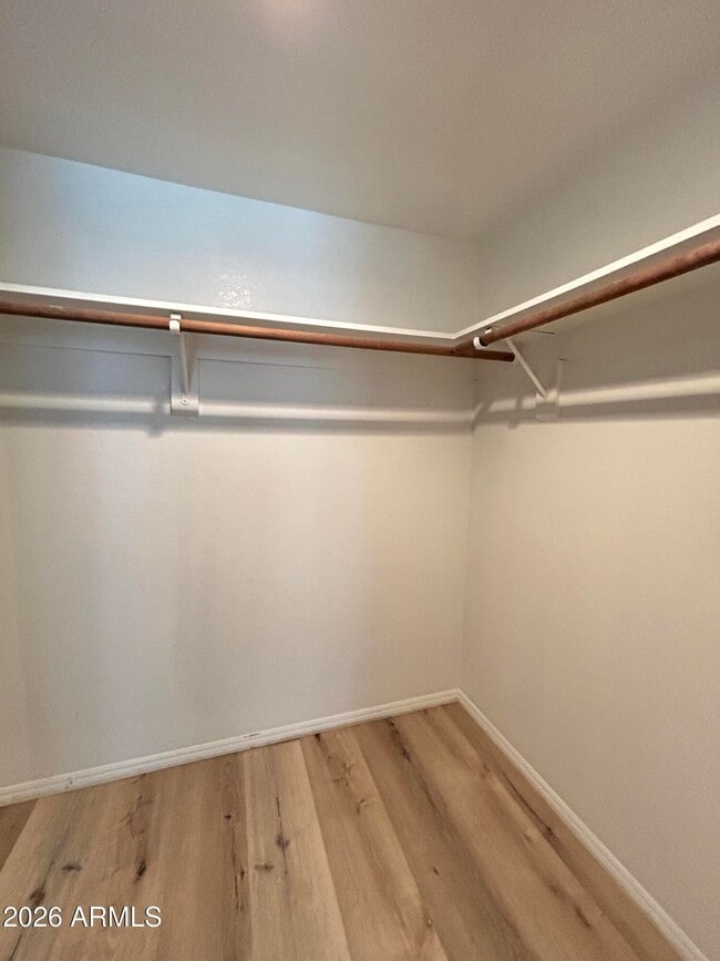 Building Photo - 3926 W Willow Ave