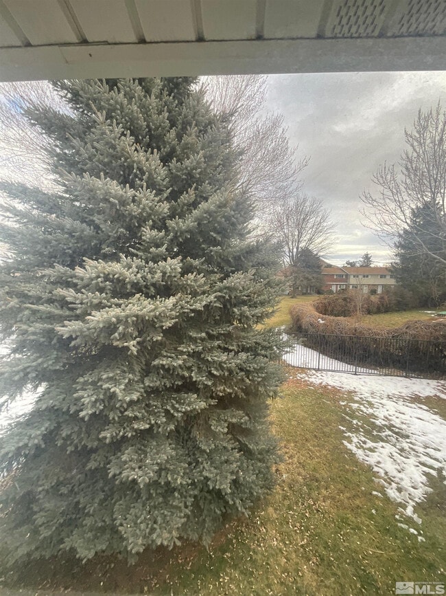 Building Photo - 162 Smithridge Park