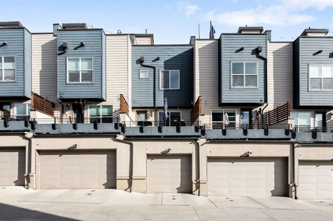 Building Photo - Modern 2BD, 2.5BA Sloan's Lake Townhome With 2-Car Garage