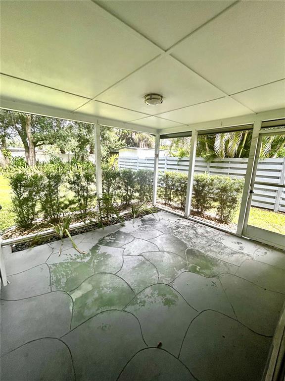 Building Photo - 2377 Main St