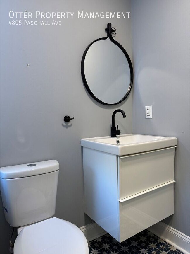 Building Photo - 4805 Paschall Ave