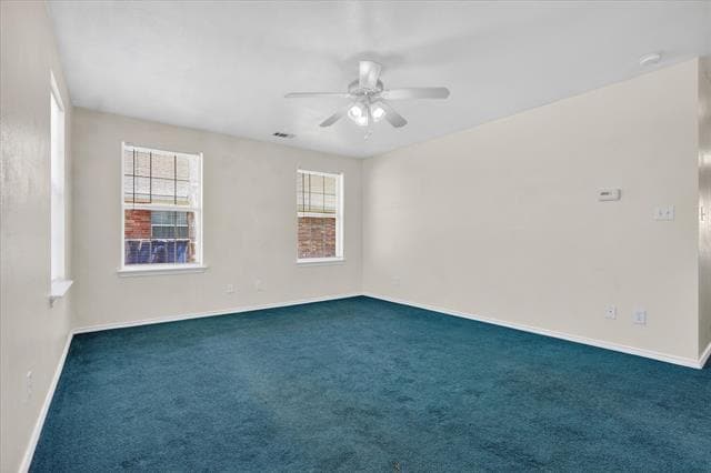 Building Photo - 509 W Cedar St