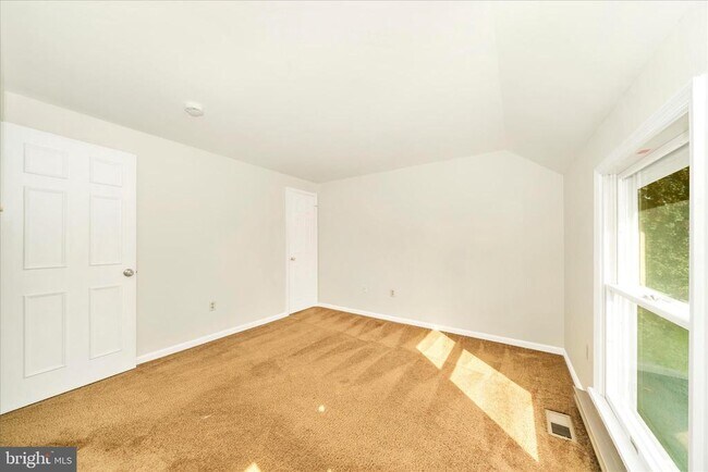 Building Photo - 180 Wicomico Dr