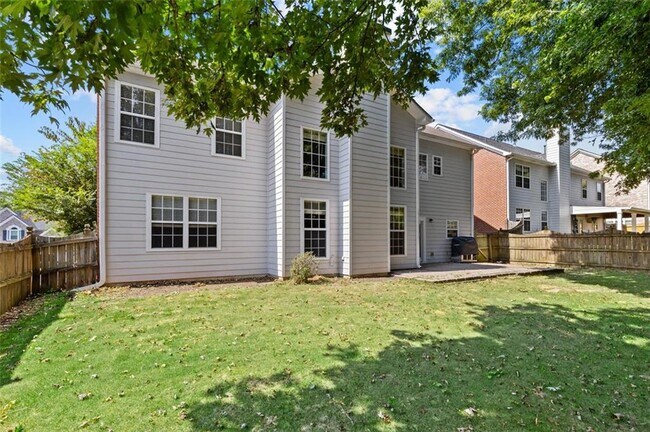 Building Photo - 4831 Edinburgh Dr