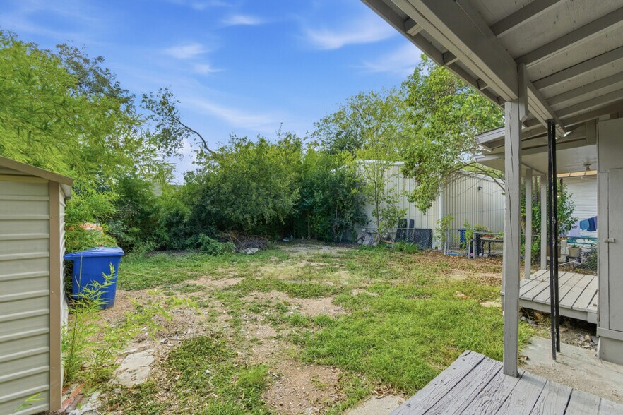 Building Photo - 314 West Cevallos-SI ID1363388P