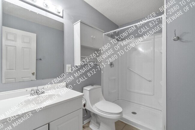 Building Photo - 3416 Aster Ln