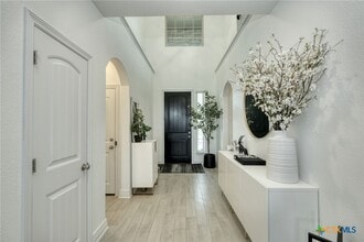 Building Photo - 2701 Rabbit Creek Dr