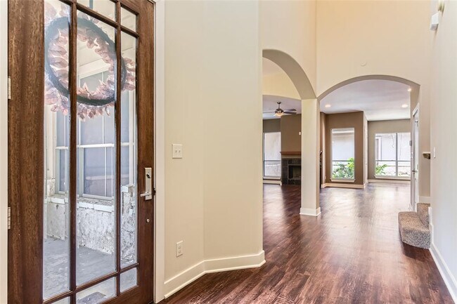 Building Photo - 462 Stagecoach Trail