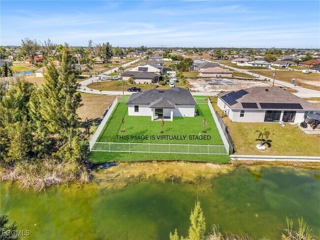 Building Photo - 1612 NW 9th Ave