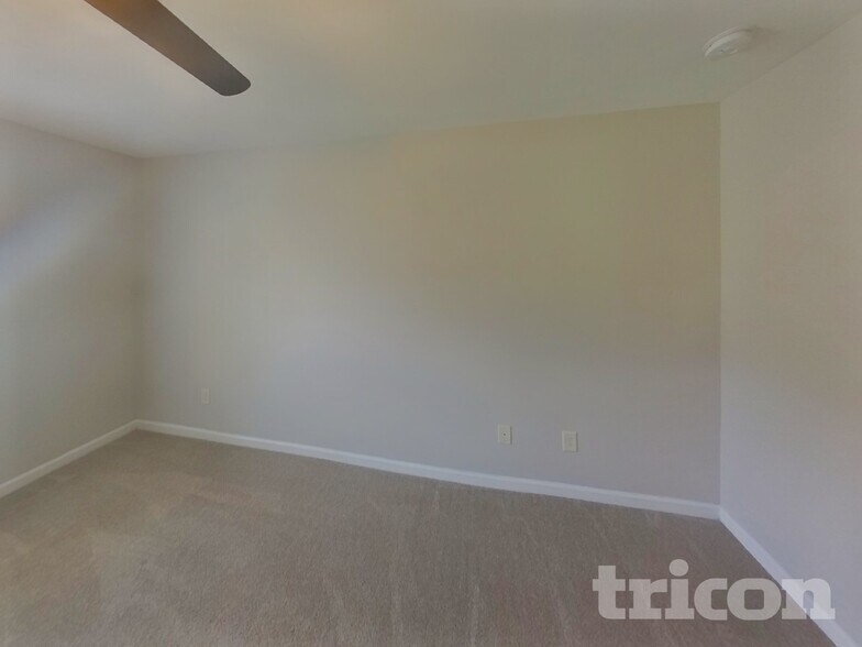 Building Photo - 30 Wyndham Ct