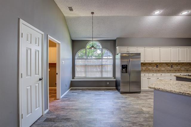 Building Photo - 2627 Bordeaux Dr