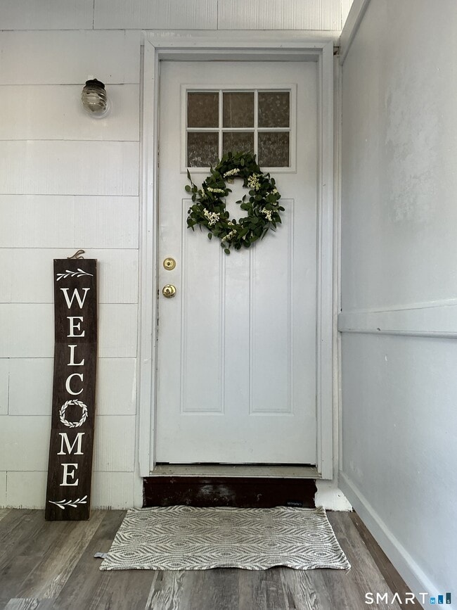 Building Photo - 8 Rodgers Pl