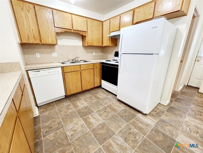 Building Photo - 4301 Alan Kent Dr