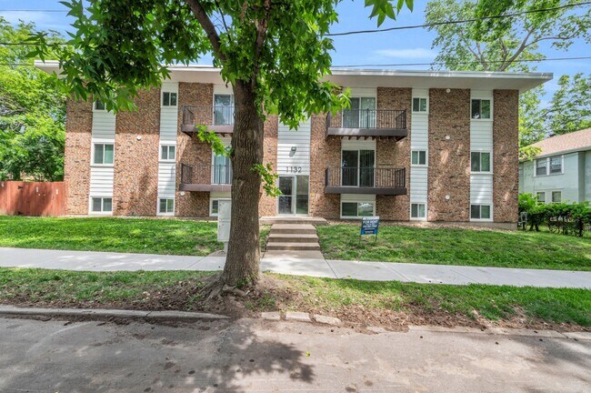 Building Photo - 1132 W 41ST TERRACE