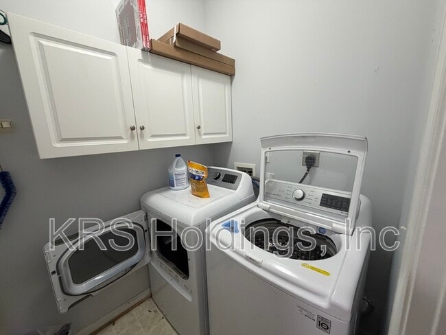 Building Photo - 1409 Pandoria Ct