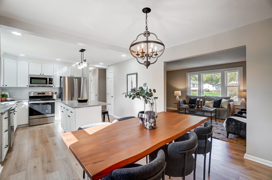 Building Photo - 271 Albright Dr