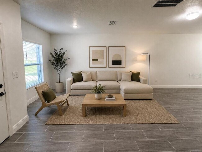 Building Photo - 309 Clermont Dr