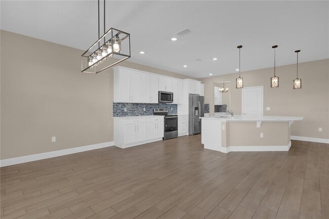 Building Photo - 1964 Burgundy Dr