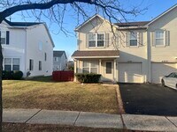 Building Photo - 690 Zachary Dr