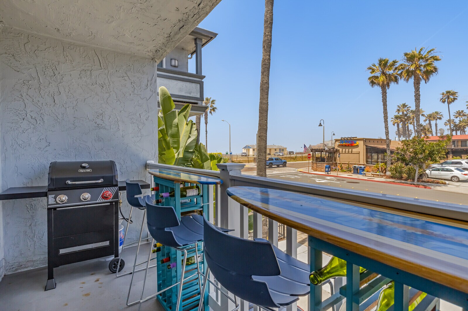 Building Photo - 1111 Seacoast Dr