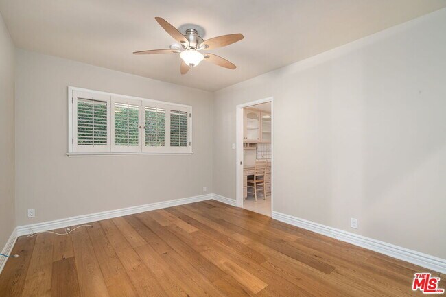 Building Photo - 14972 Camarosa Dr