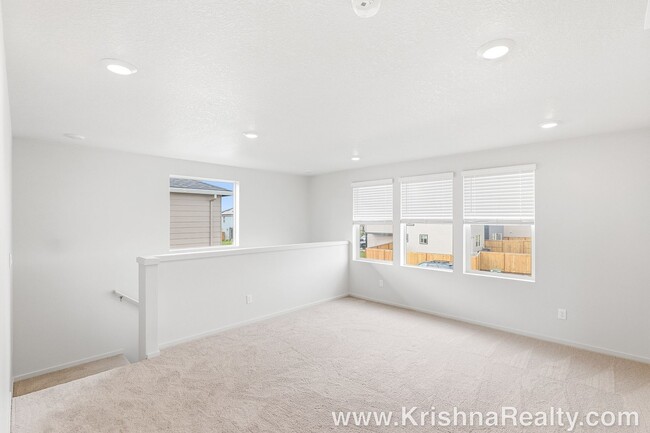 Building Photo - 5 BD | 3 BA | Brand New Construction | East Park Village | Salem Home!