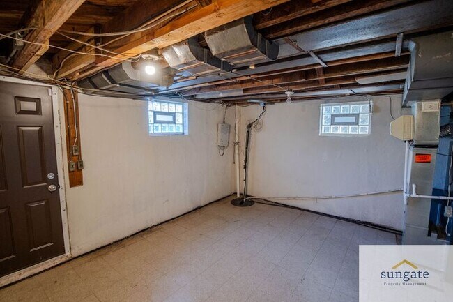 Building Photo - 8322 Loch Raven Blvd