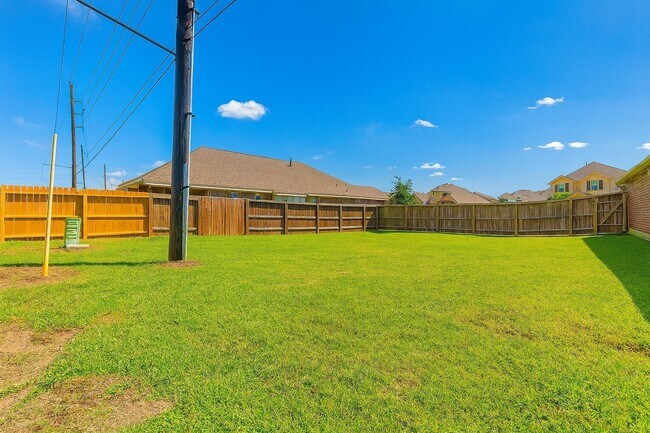 Building Photo - 3738 E Vicksburg Estates Dr
