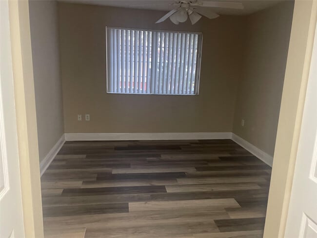 Building Photo - 4179 N Haverhill Rd