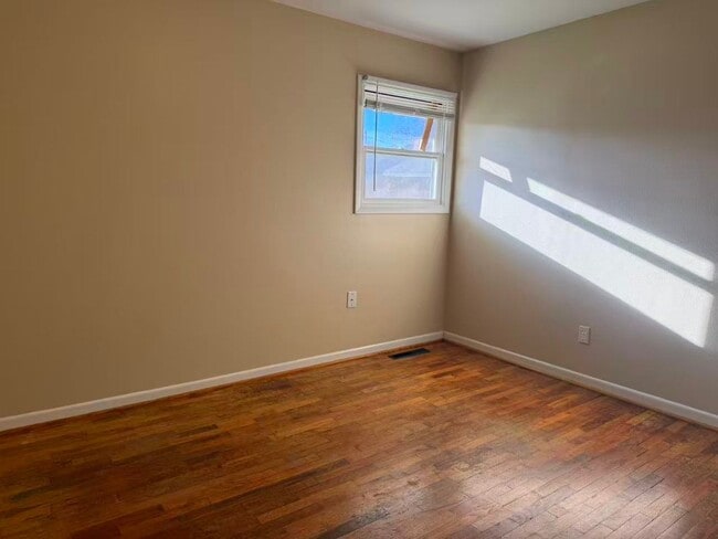 Building Photo - 820 NW 28th St