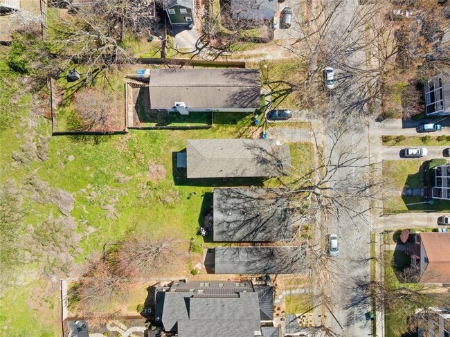 Building Photo - 92 Ormond St SE
