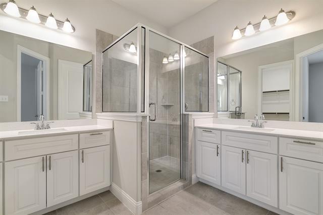 Building Photo - 4158 Shavano Dr