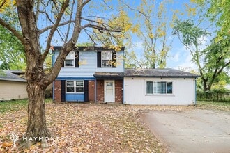 Building Photo - 3504 Greenwood Dr