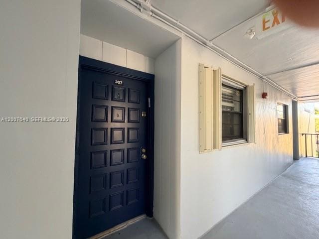 Building Photo - 10825 SW 112th Ave