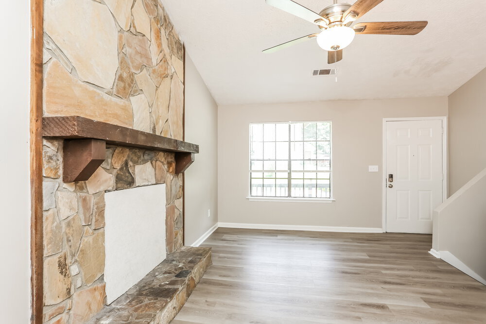 Building Photo - 806 Durham Crossing