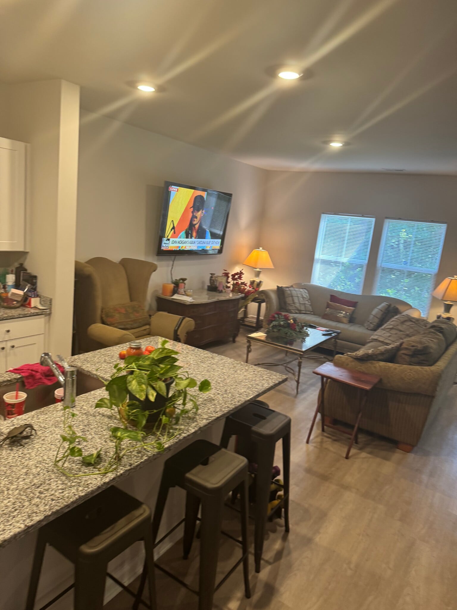 Building Photo - 8032 Reagan Way