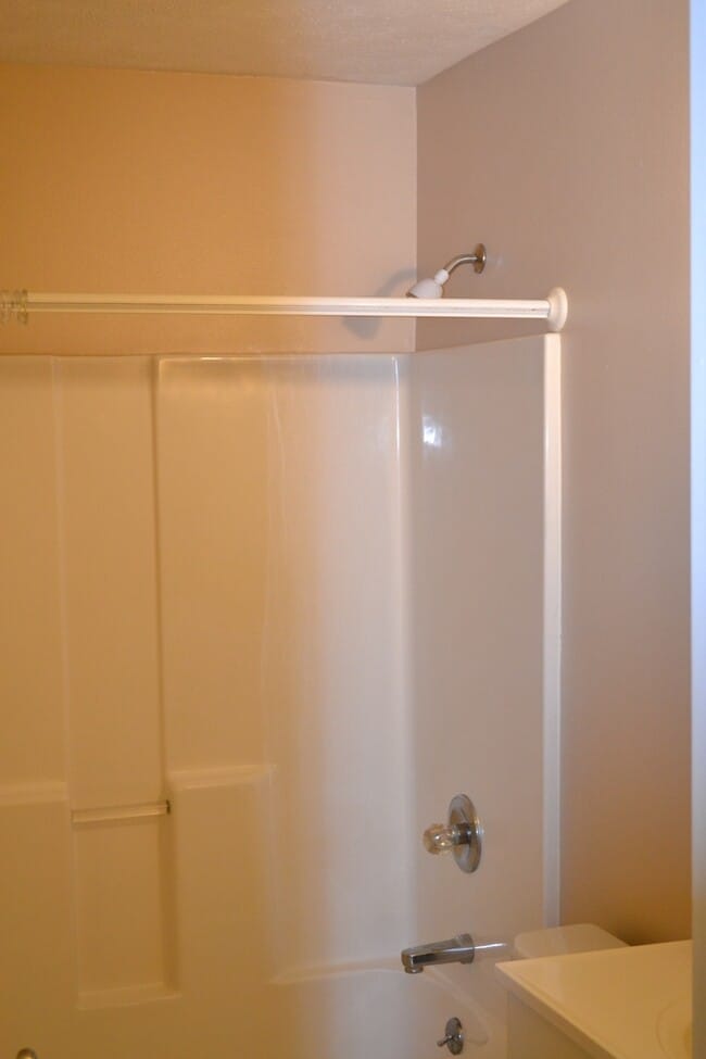 Building Photo - Lake Weir - Bird Island Rental - 5/3/2 Water Front Living at it's Best! **Available Soon**