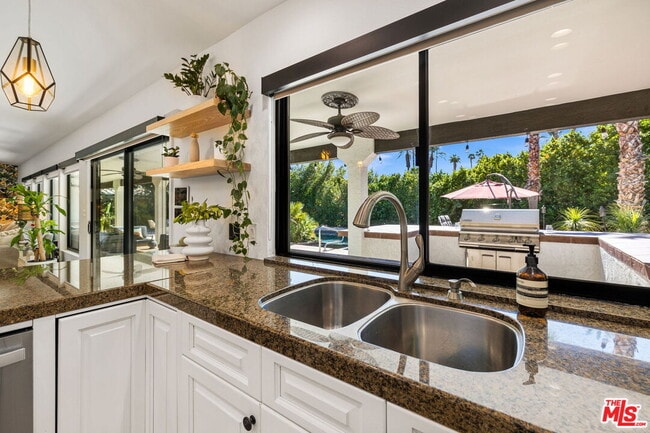 Building Photo - 73245 Bursera Way