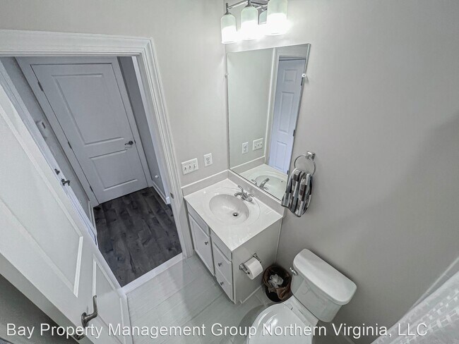 Building Photo - 3 br, 3.5 bath House - 10605 Speiden Trail