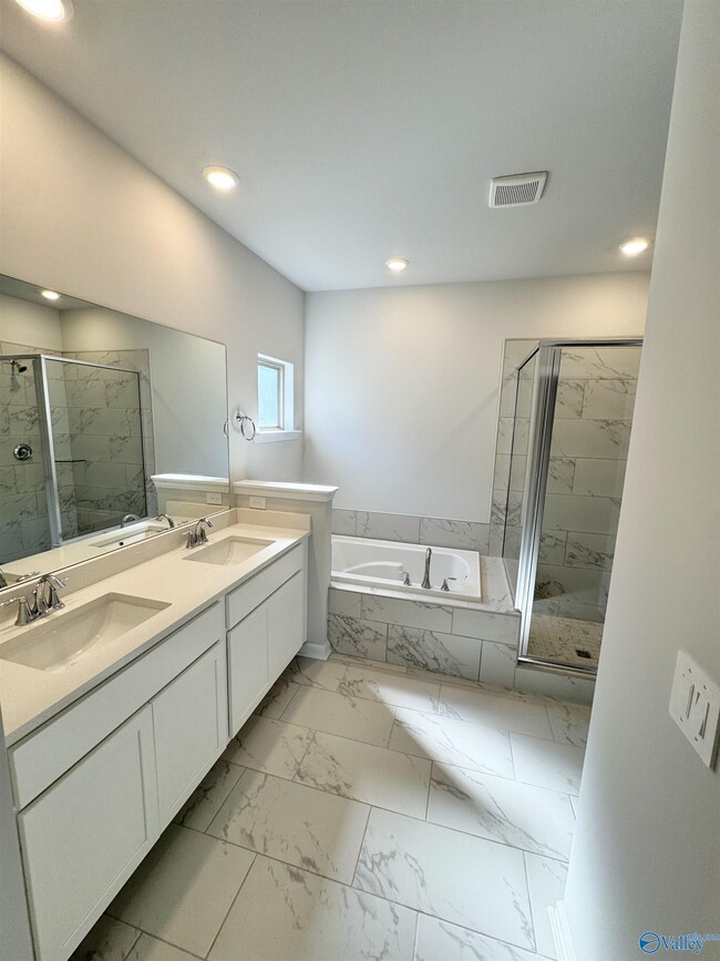 Building Photo - 28559 Halford Dr