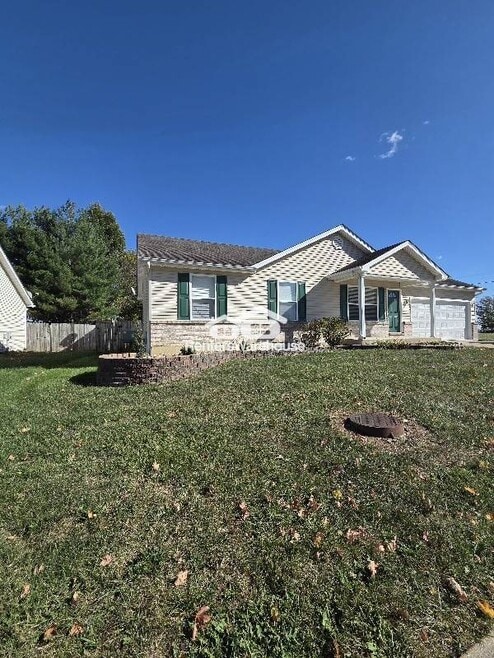 Building Photo - 2 Spring Hill Cir