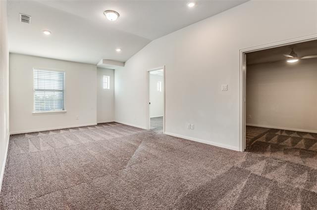 Building Photo - 2625 Toledo Dr