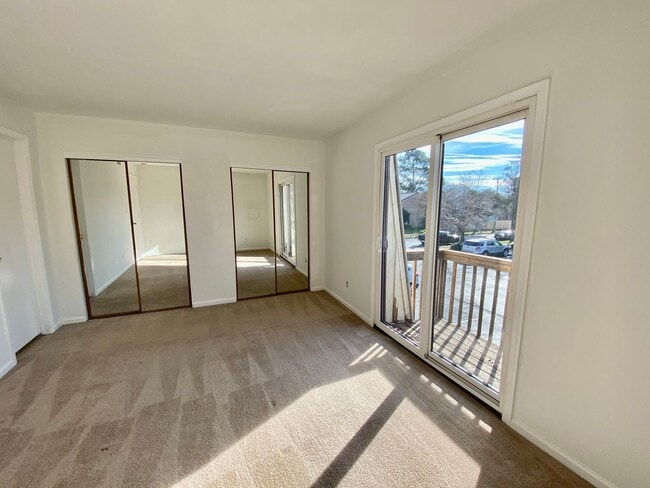 Building Photo - Spacious Condo One Mile to the Beach! One Living Level - Pet Friendly - Private Patio - Ready 05-...