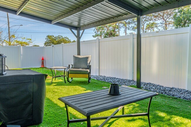 Building Photo - Comfort-Focused Senior Living Community – Fully Furnished | Utilities Included