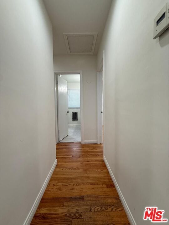 Building Photo - 1025 W Clark Ave