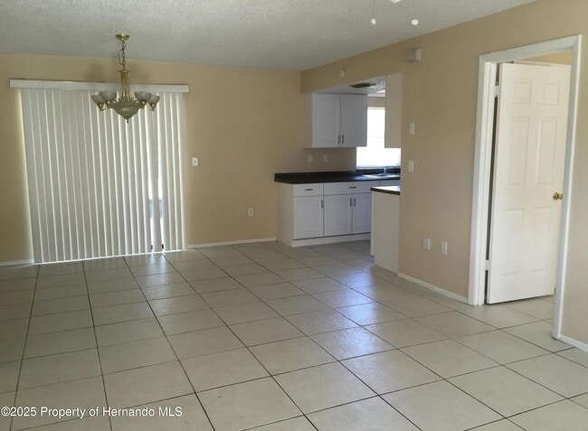 Building Photo - 9619 Langan St