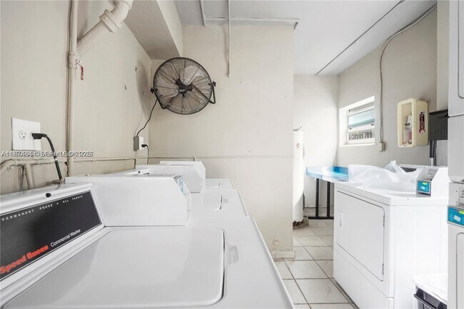 Building Photo - 7735 Abbott Ave