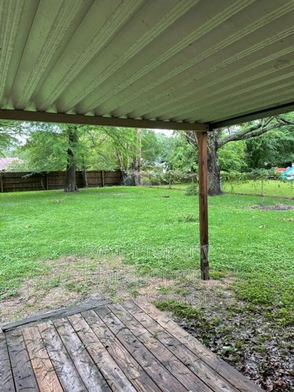 Building Photo - 2351 Sweetleaf St